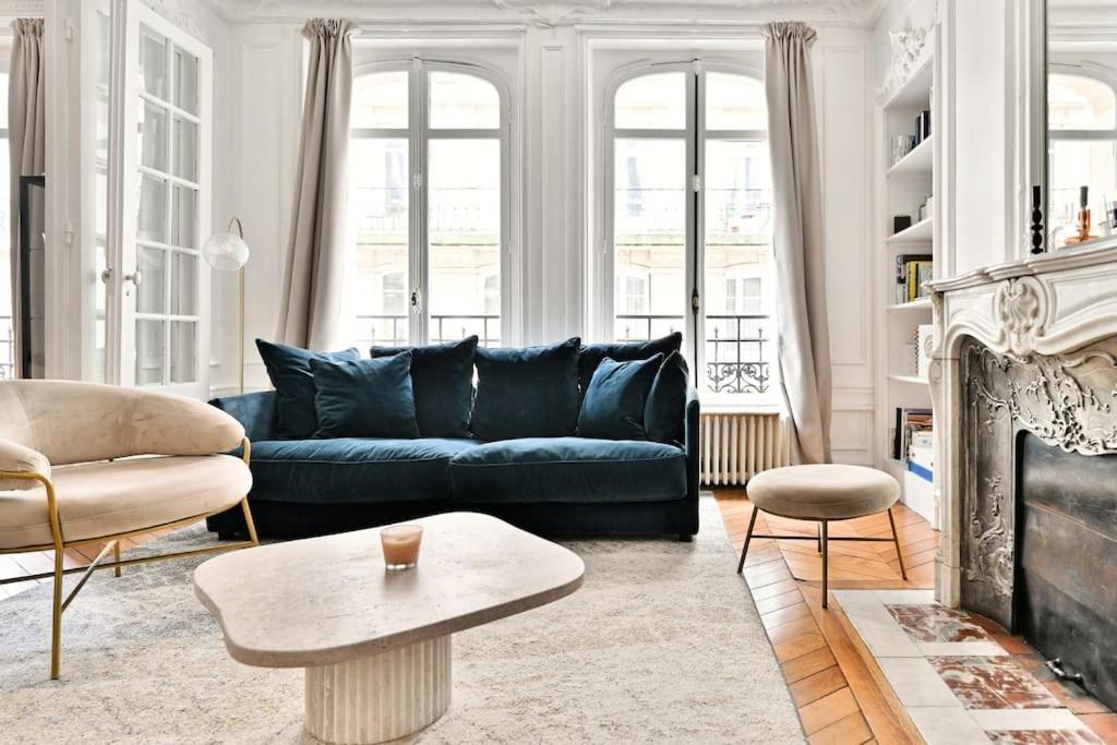 Appartement Haussmannien 17Eme Arrondissement 巴黎 外观 照片